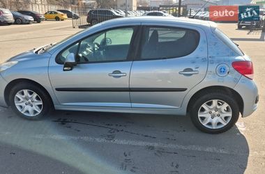 Хетчбек Peugeot 207 2010 в Шептицькому