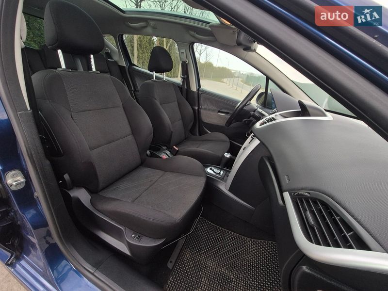 Універсал Peugeot 207 2009 в Дублянах