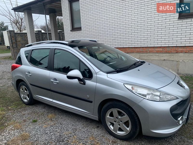 Peugeot 207 2009