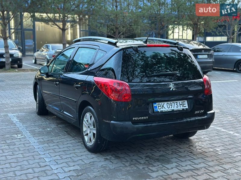Универсал Peugeot 207 2009 в Ровно