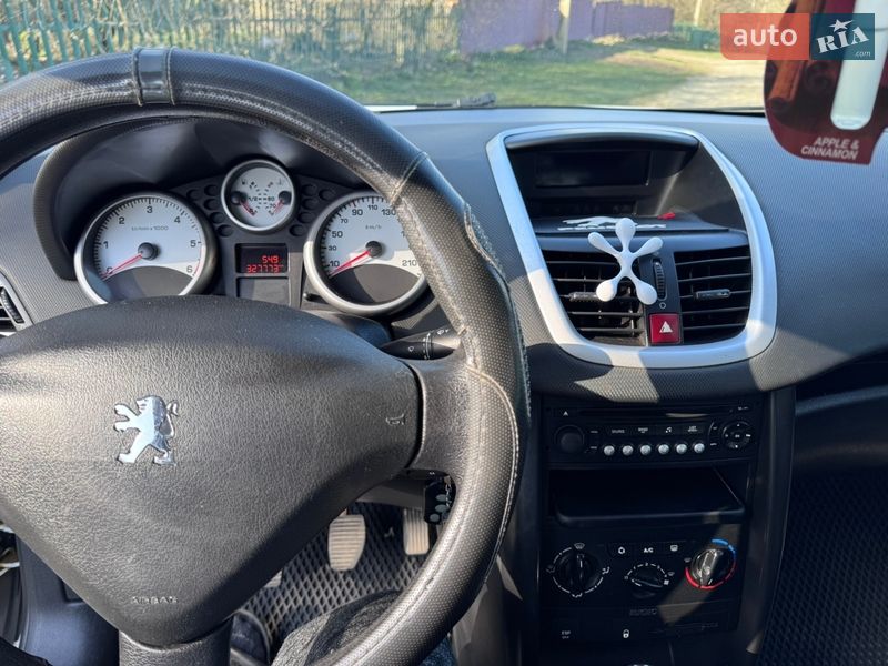 Хэтчбек Peugeot 207 2008 в Хмельницком фото 10 Хэтчбек Peugeot 207 2008 в Хмельницком