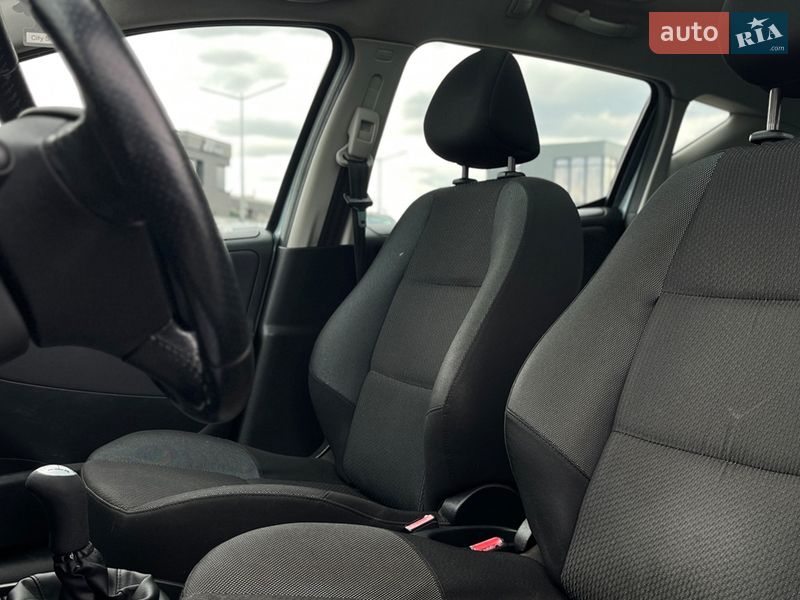 Універсал Peugeot 207 2010 в Мукачевому