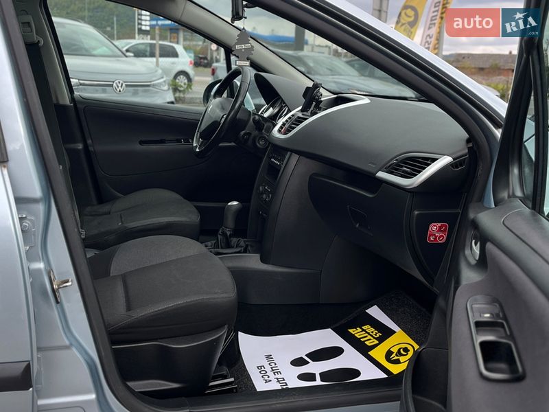 Універсал Peugeot 207 2010 в Мукачевому