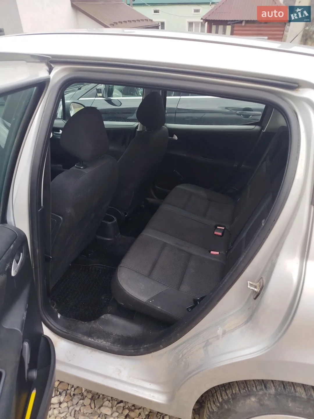 2010 Peugeot 207 - мініатюра 10