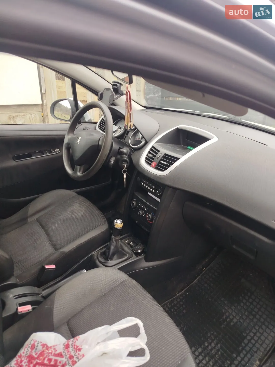 2010 Peugeot 207 - мініатюра 5
