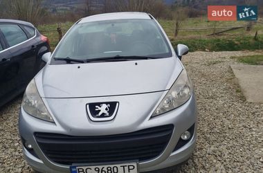 Универсал Peugeot 207 2010 в Старом Самборе