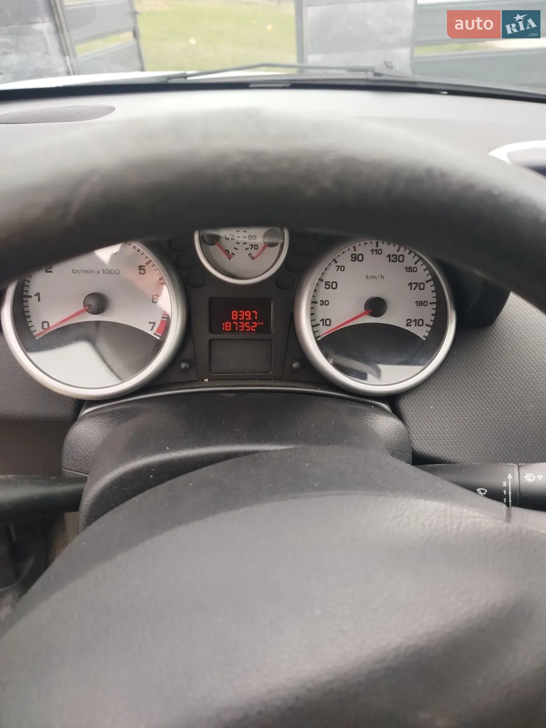 2010 Peugeot 207 - мініатюра 11