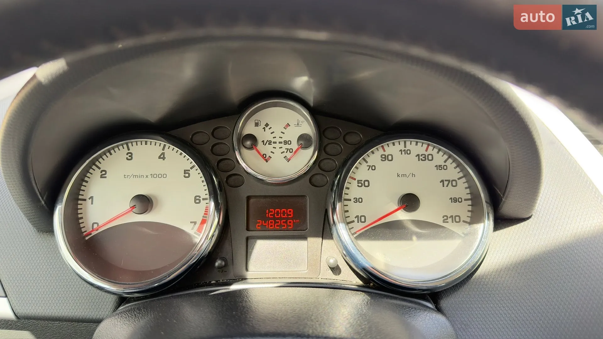 2011 Peugeot 207 - мініатюра 27