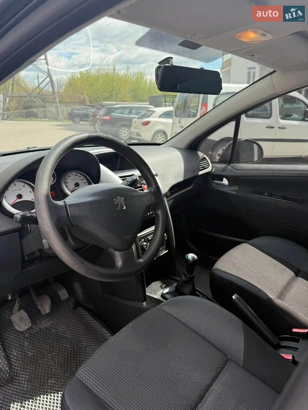 2010 Peugeot 207 - мініатюра 5
