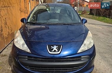 Хэтчбек Peugeot 207 2008 в Киеве