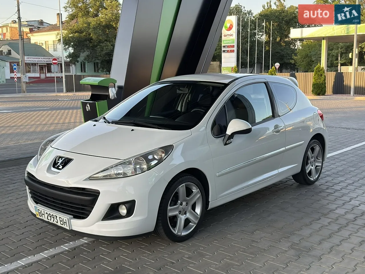 2011 Peugeot 207 - мініатюра 22