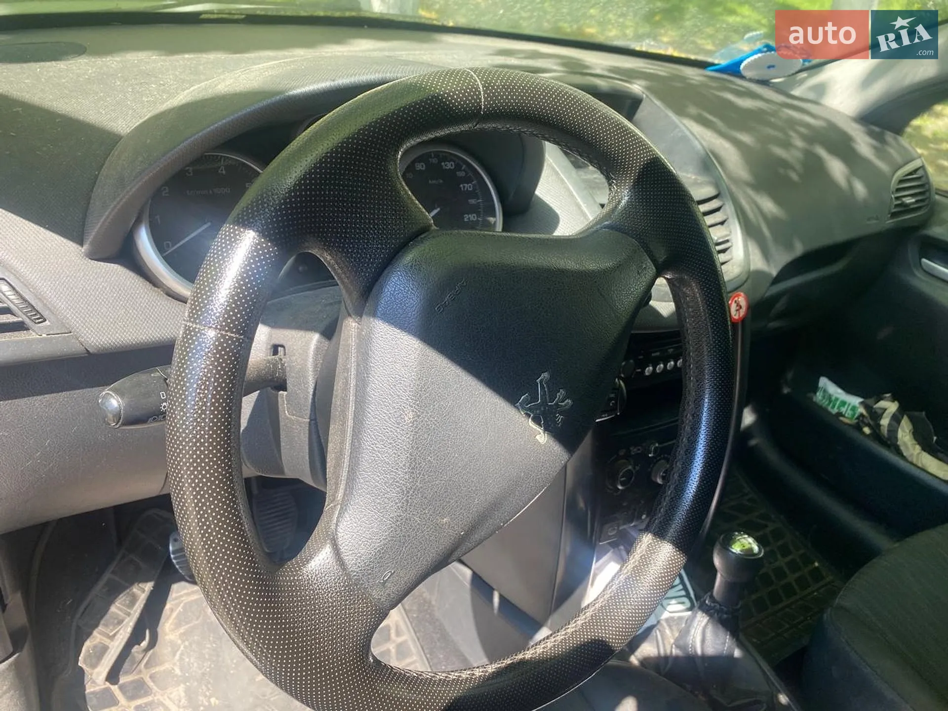 2010 Peugeot 207 - мініатюра 8