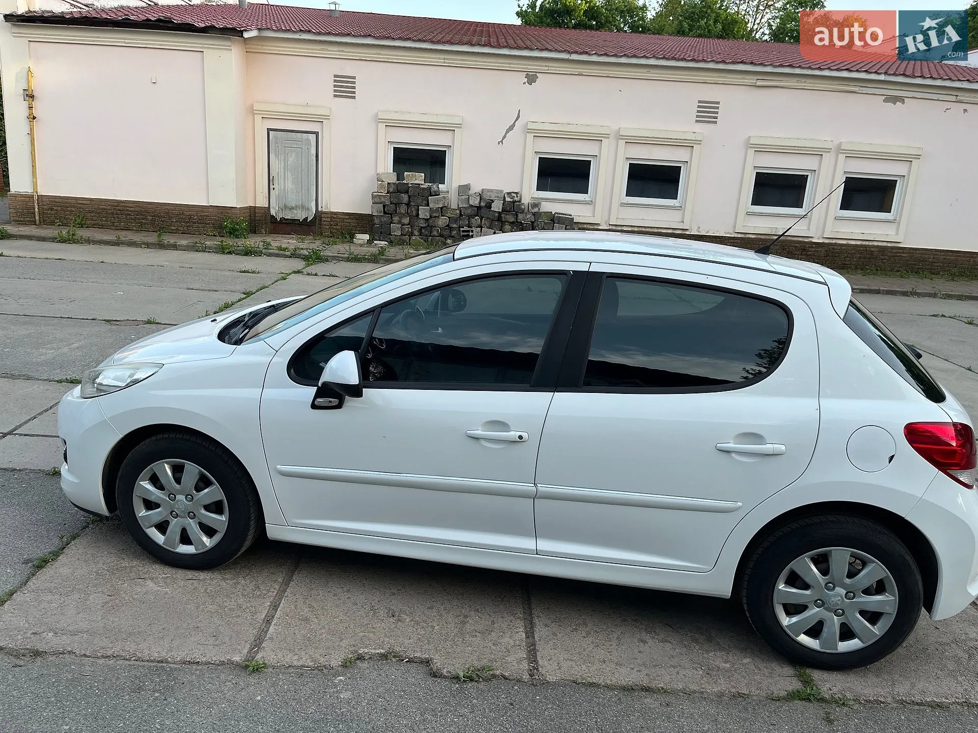 2011 Peugeot 207 - мініатюра 5