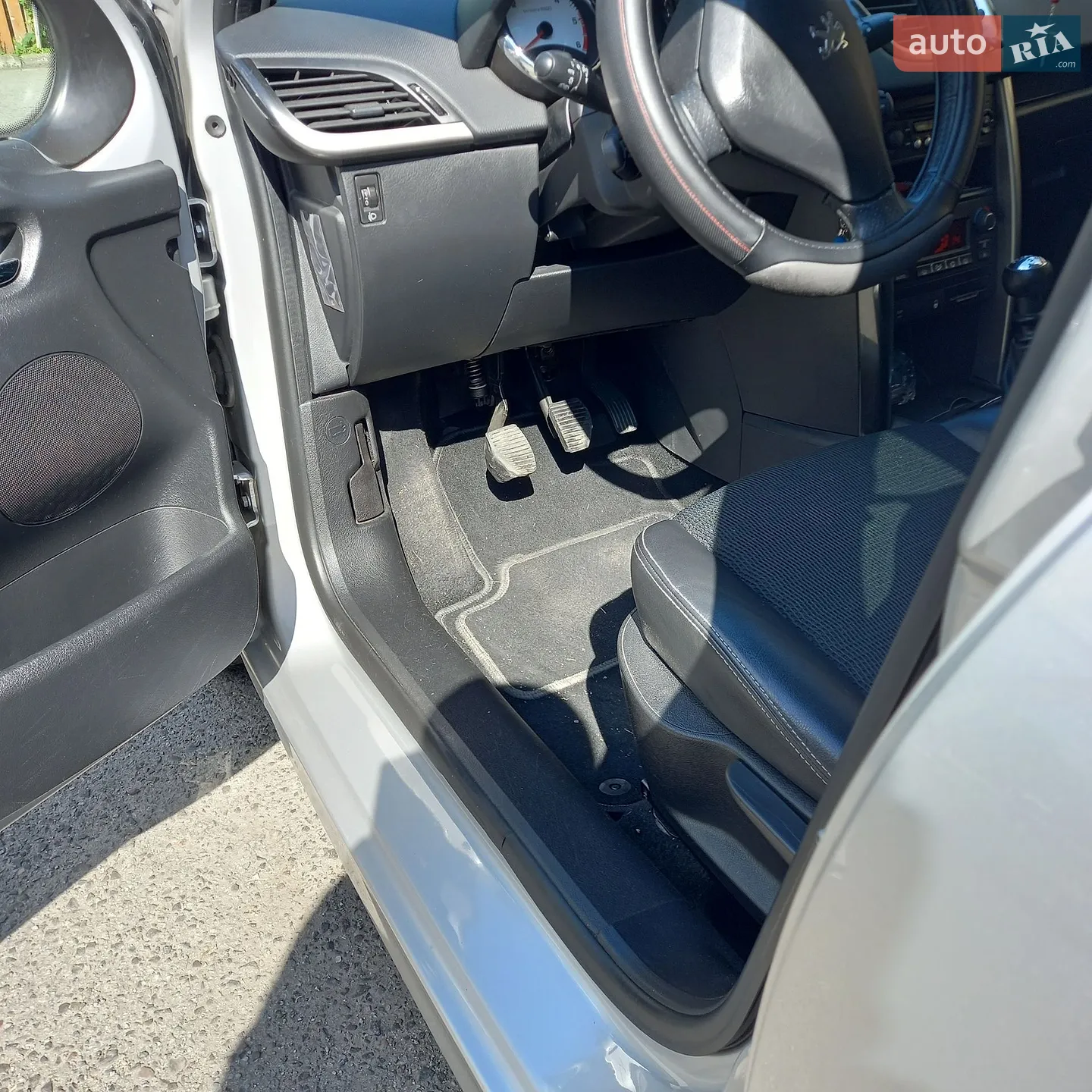 2012 Peugeot 207 - мініатюра 18