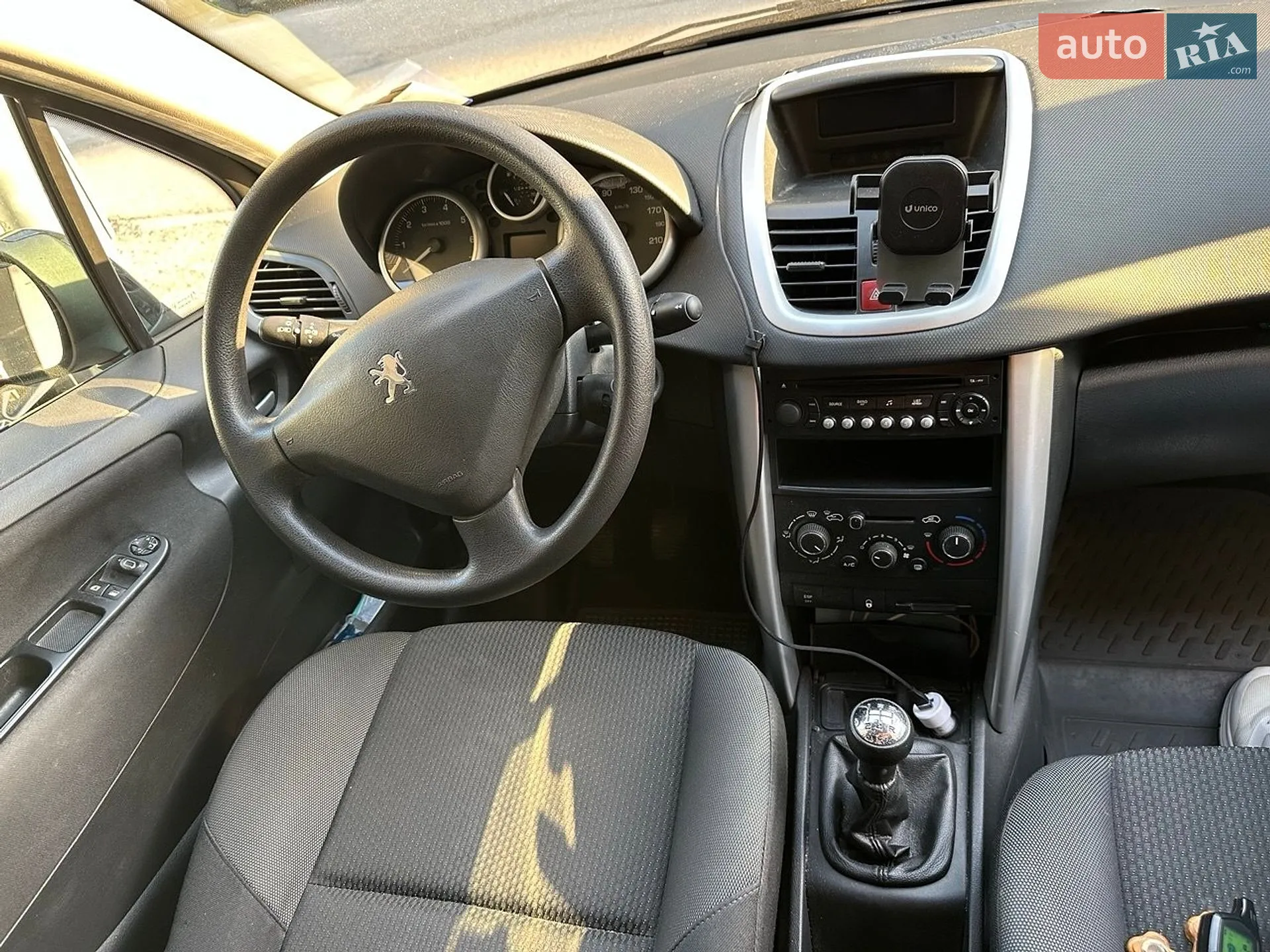 2011 Peugeot 207 - мініатюра 11
