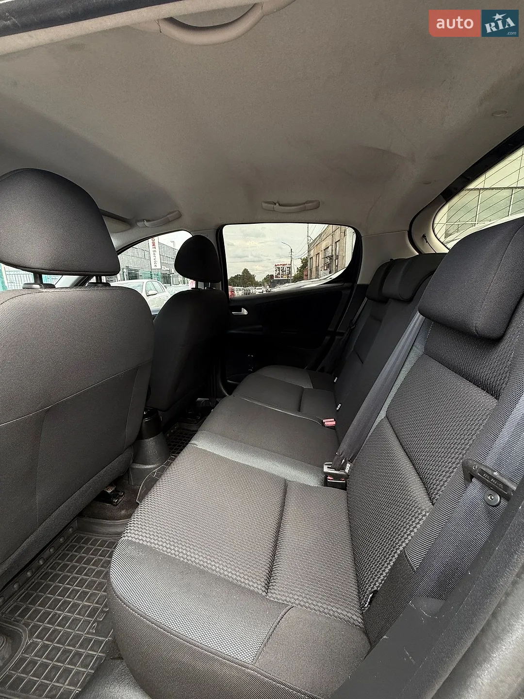 2010 Peugeot 207 - мініатюра 24