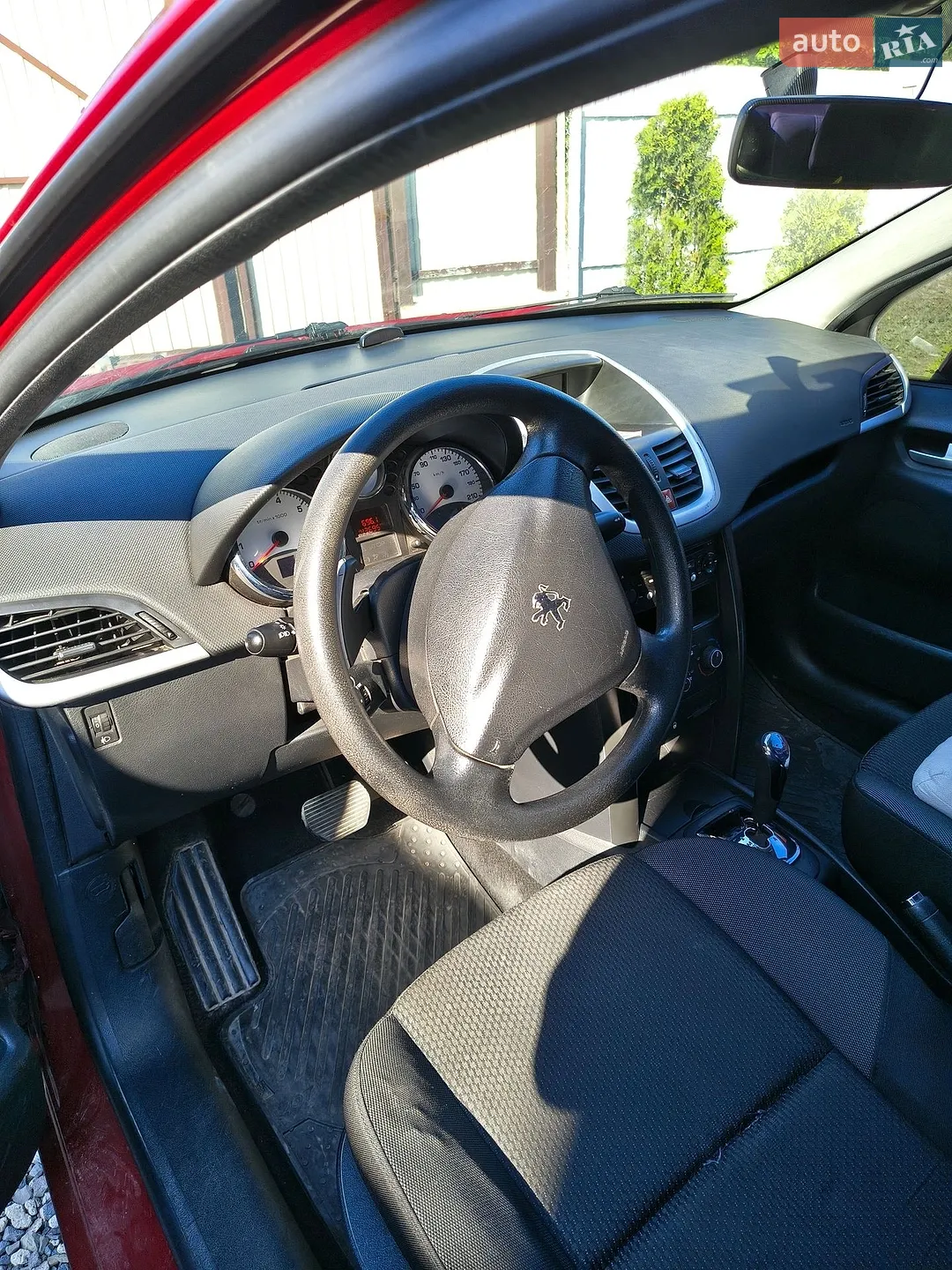 2010 Peugeot 207 - мініатюра 7