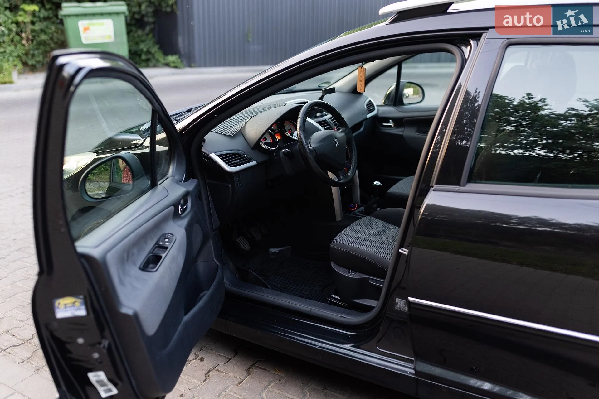 2010 Peugeot 207 - мініатюра 5