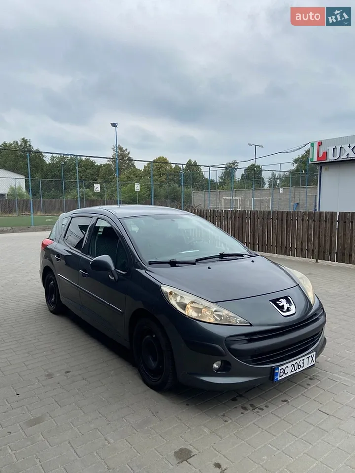 2012 Nissan Leaf - мініатюра 13