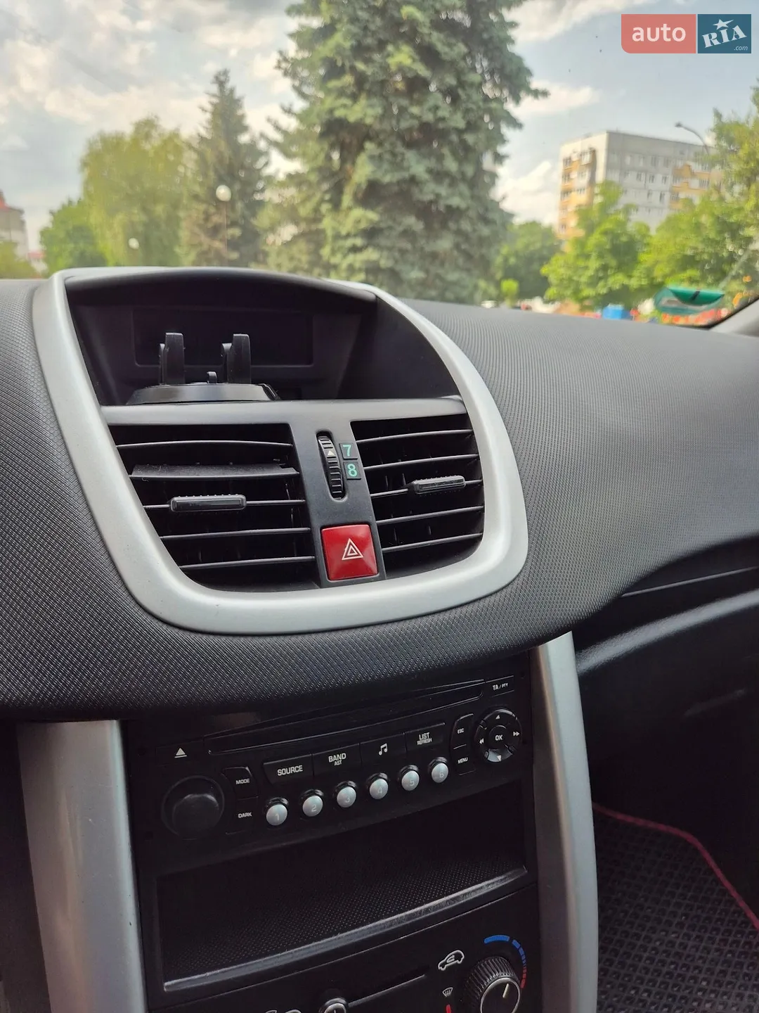 2012 Peugeot 207 - мініатюра 32