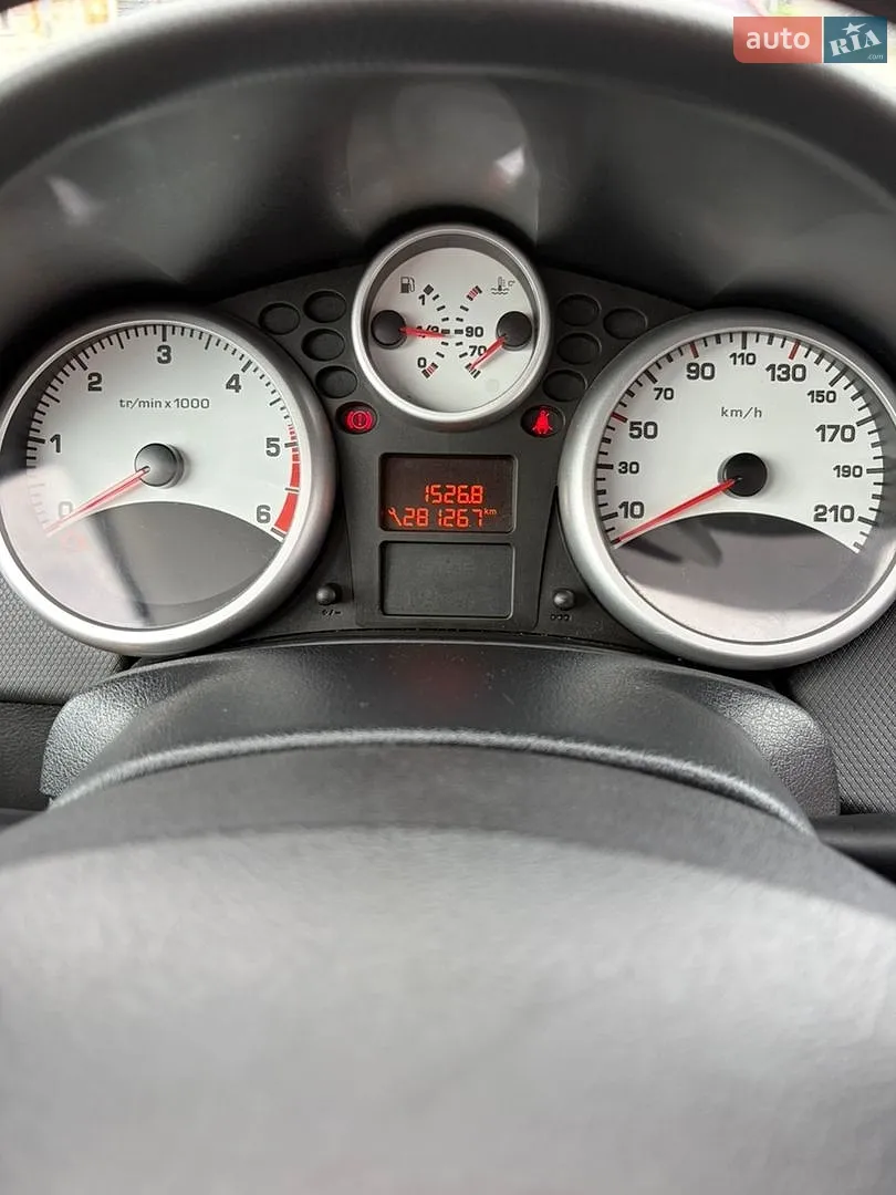 2010 Peugeot 207 - мініатюра 7