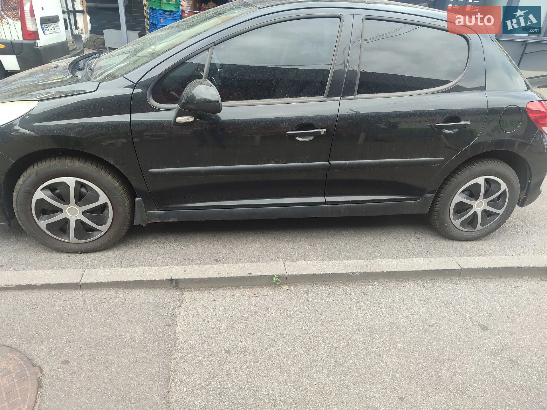 2010 Peugeot 207 - мініатюра 3