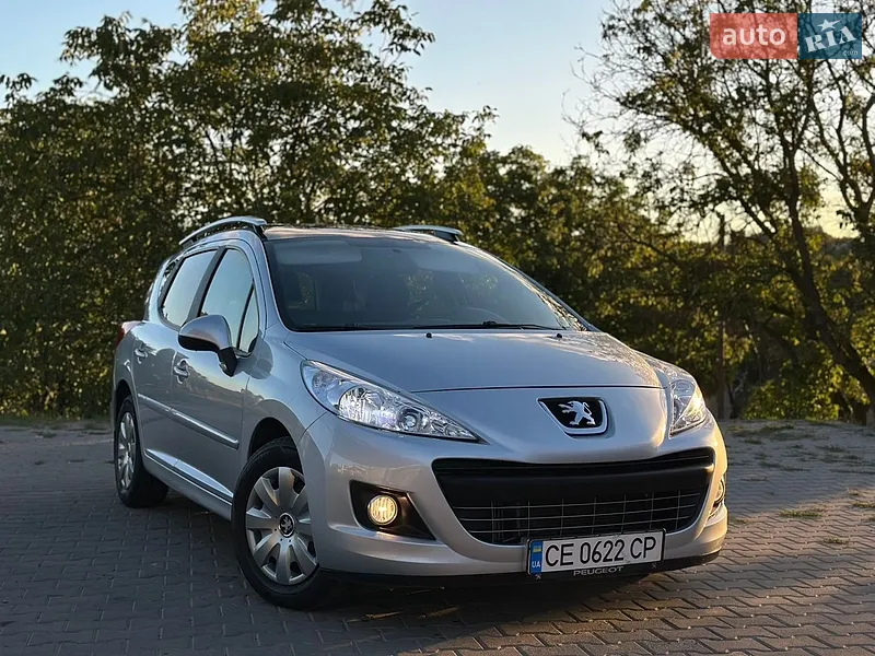 Peugeot 207 2012