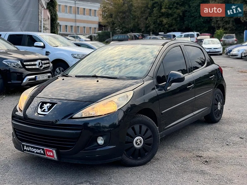 Peugeot 207 2010