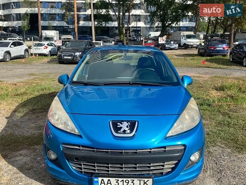 Peugeot 207 2011