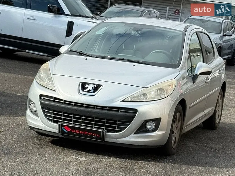 Peugeot 207