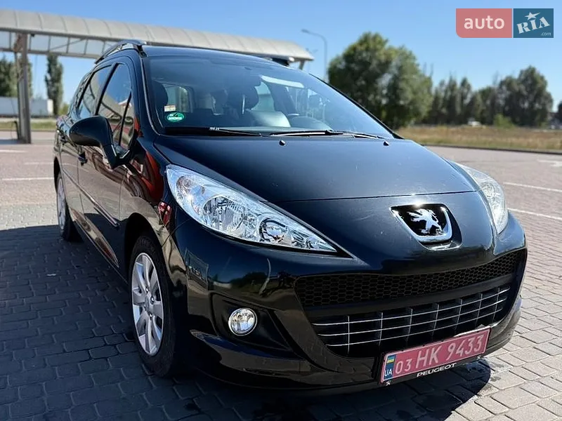 Peugeot 207 2011