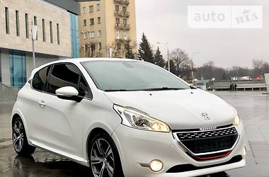 Хэтчбек Peugeot 208 2014 в Харькове