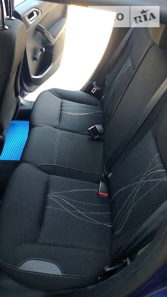 Хетчбек Peugeot 208 2013 в Львові фото 5 Хетчбек Peugeot 208 2013 в Львові