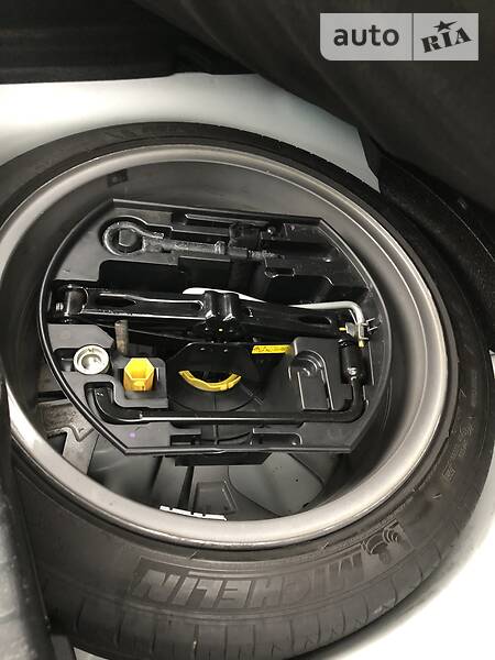 Хетчбек Peugeot 208 2014 в Харкові