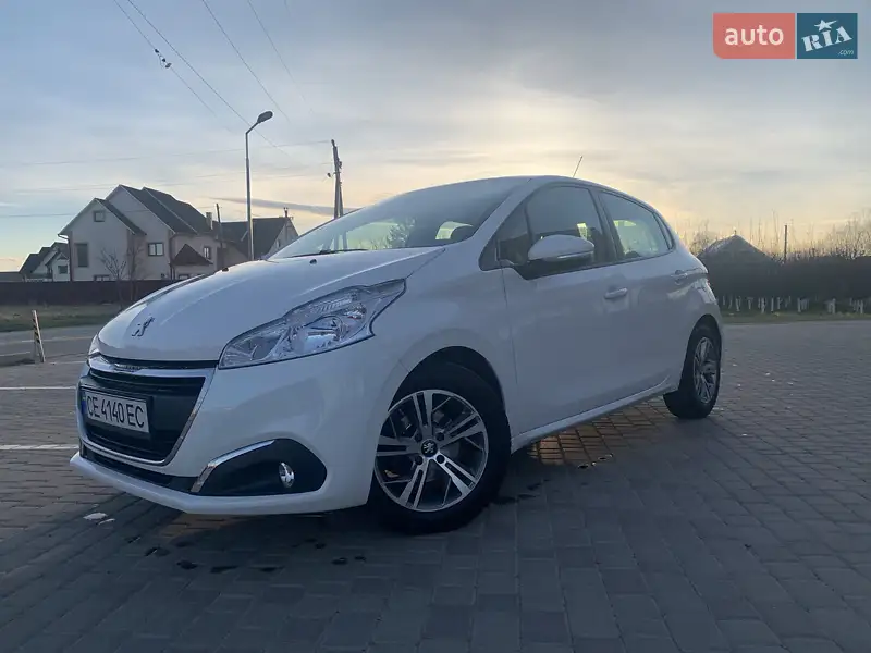 Peugeot 208 2015
