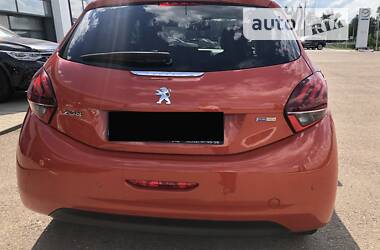 Хэтчбек Peugeot 208 2017 в Тернополе