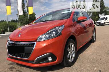 Хэтчбек Peugeot 208 2017 в Тернополе