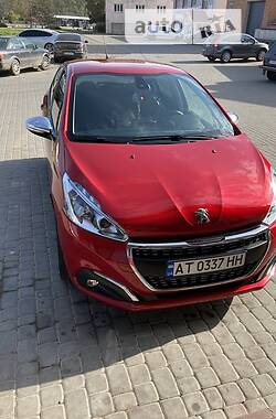 Хэтчбек Peugeot 208 2019 в Снятине