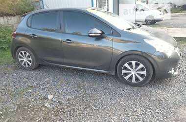 Хетчбек Peugeot 208 2013 в Львові