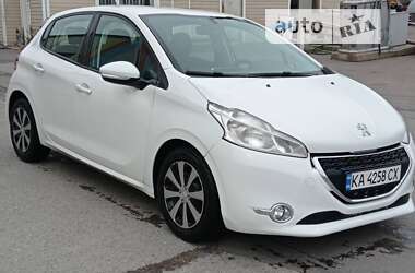 Хетчбек Peugeot 208 2012 в Києві