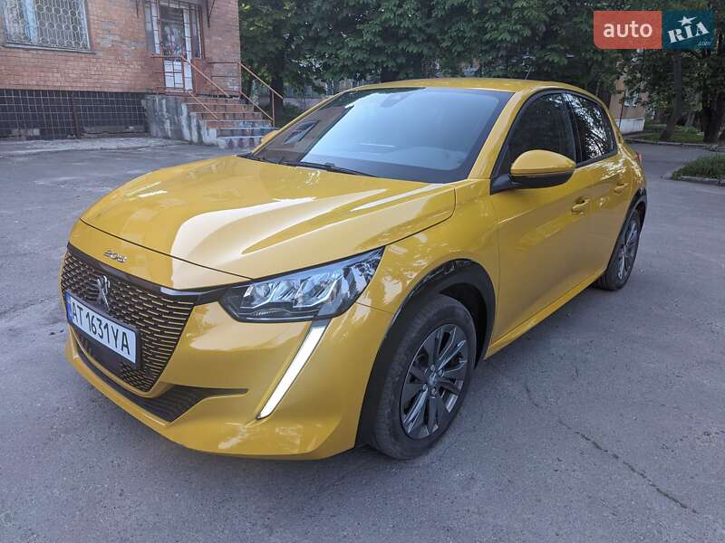 Хэтчбек Peugeot 208 2020 в Киеве