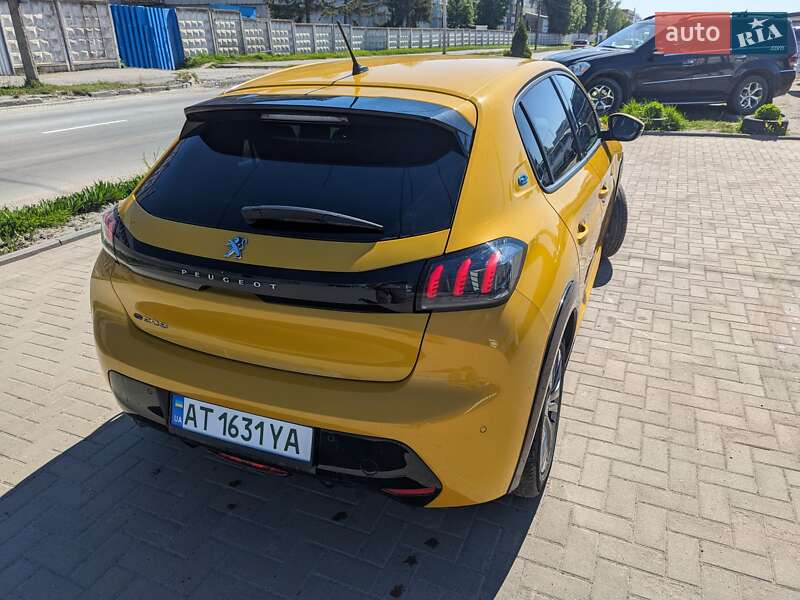 Хэтчбек Peugeot 208 2020 в Киеве