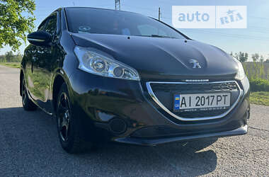 Хэтчбек Peugeot 208 2013 в 