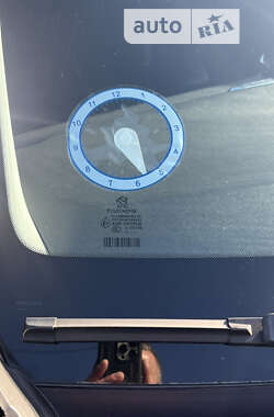 Хэтчбек Peugeot 208 2013 в 