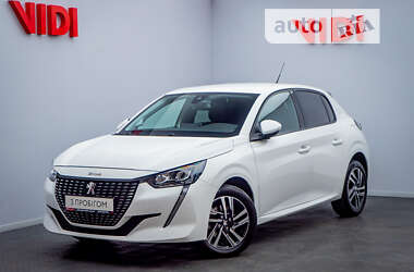 Хэтчбек Peugeot 208 2021 в Киеве