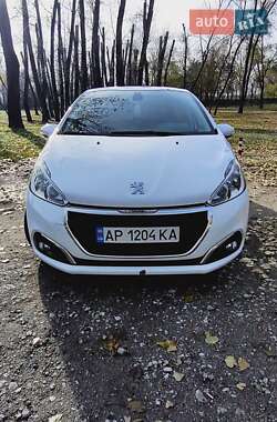 Хэтчбек Peugeot 208 2018 в Запорожье