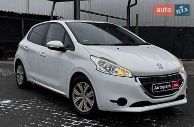 Хэтчбек Peugeot 208 2013 в Харькове