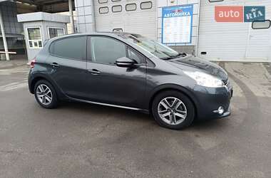 Хетчбек Peugeot 208 2013 в Тернополі