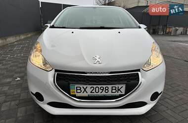 Хетчбек Peugeot 208 2013 в Хмельницькому