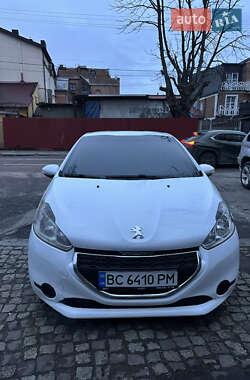 Хетчбек Peugeot 208 2013 в Львові